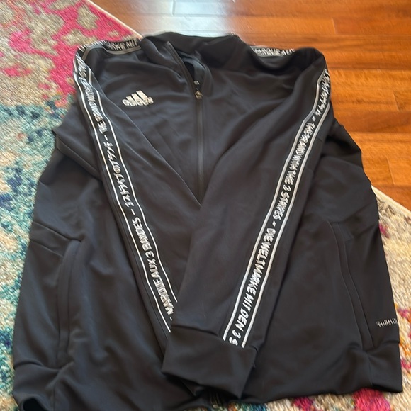Adidas jacket, excellent condition! - Picture 1 of 3